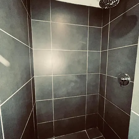 Studio 42, Apartment *